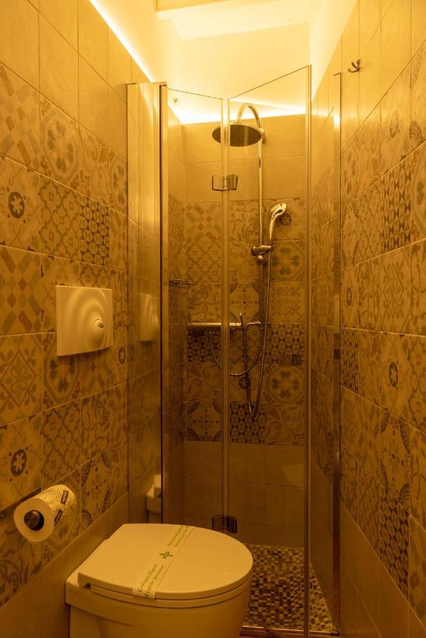 Cadelli Luxury Suite & Apartments Лечче Экстерьер фото