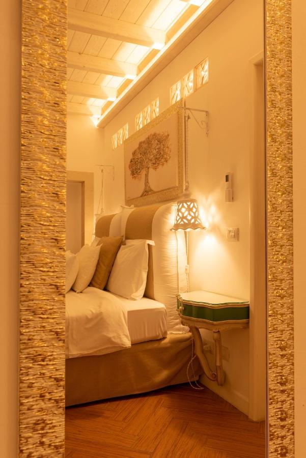 Cadelli Luxury Suite & Apartments Лечче Экстерьер фото