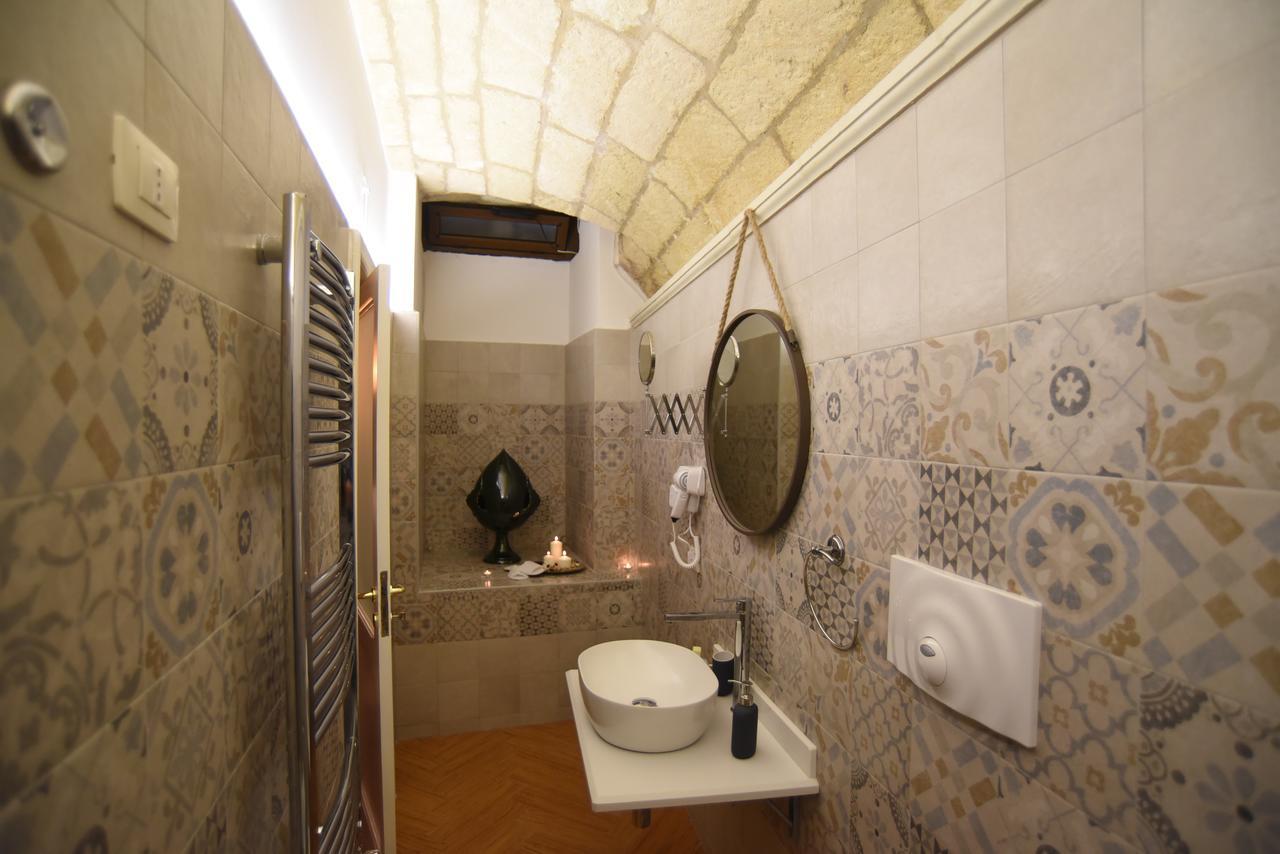 Cadelli Luxury Suite & Apartments Лечче Экстерьер фото